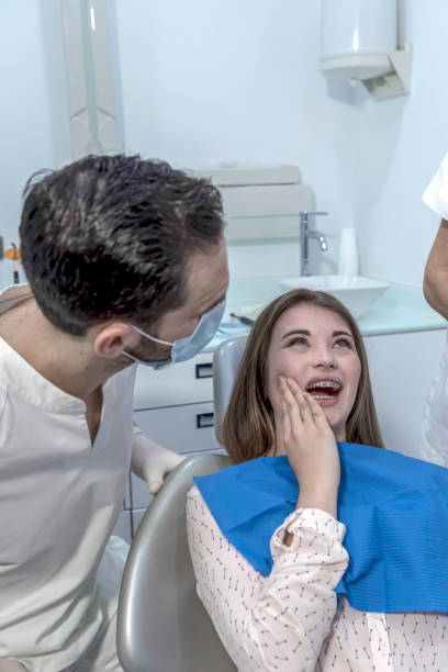 Best Same-Day Emergency Dental Services in El Cenizo, TX
